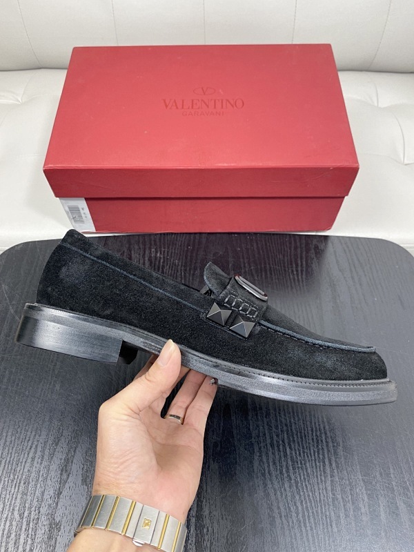 Valentino 0054