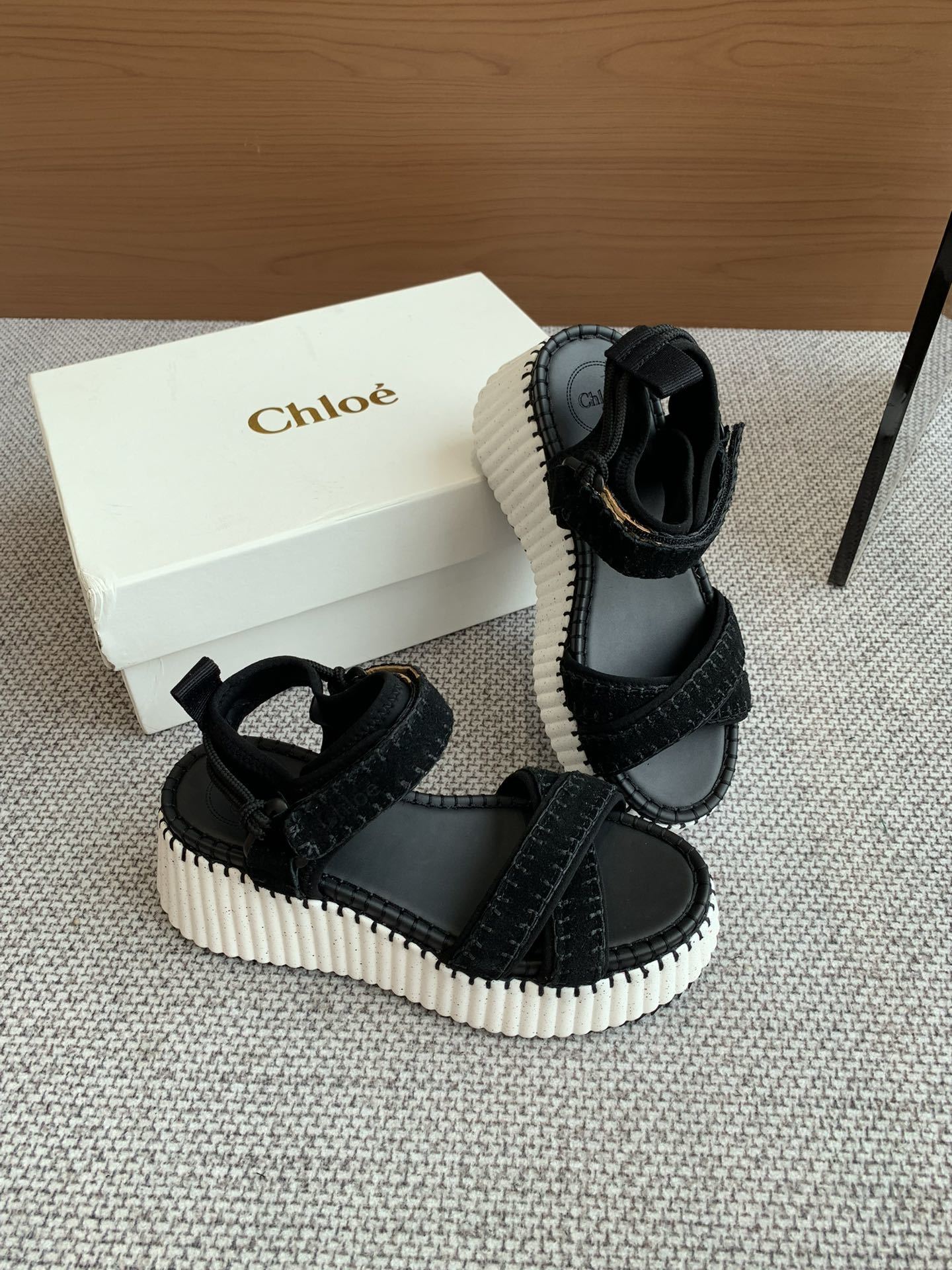 CHLOE shoes_ 009