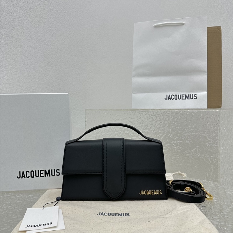 Jacquemus 0220