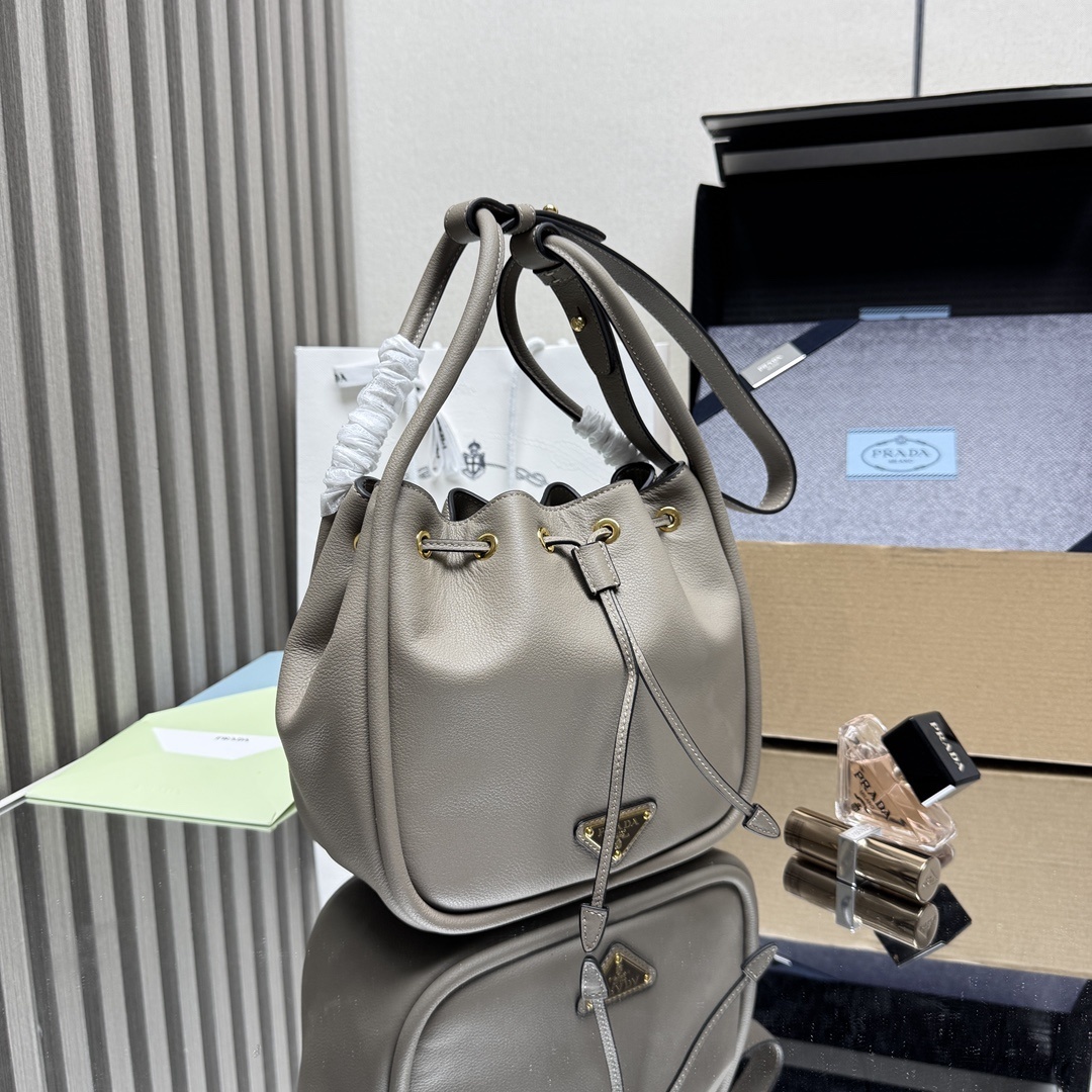 Shorts and beach pants 0241