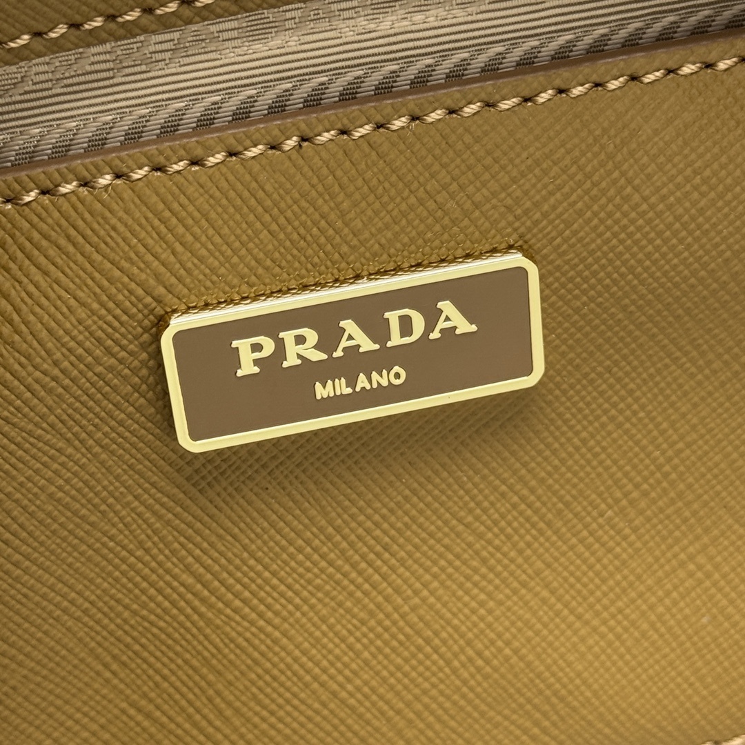 Prada 0074