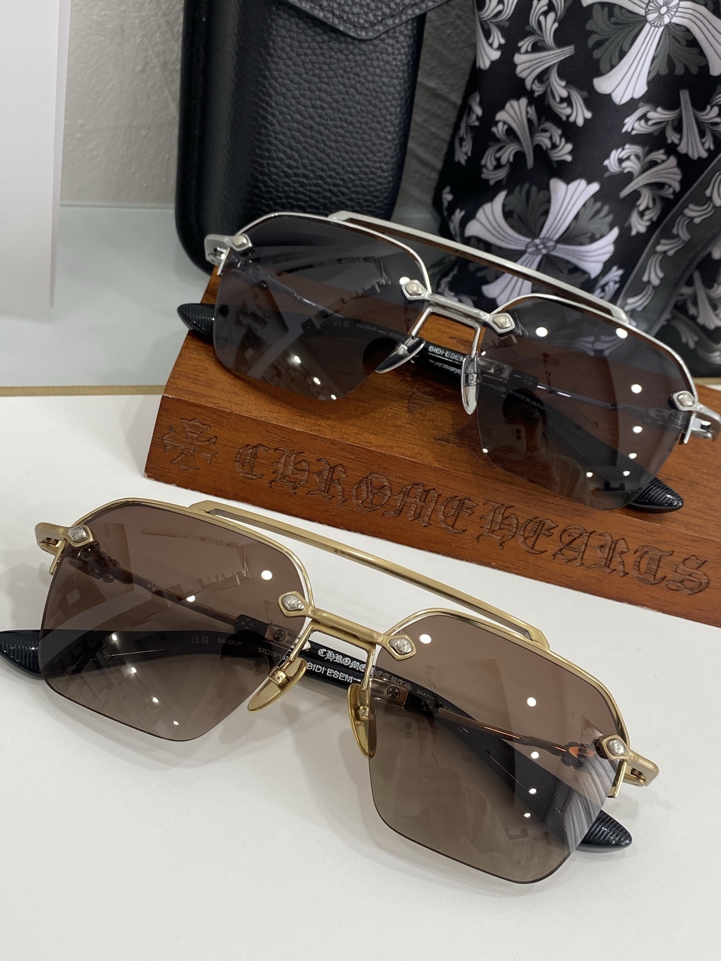 CHROME HEARTS 0082