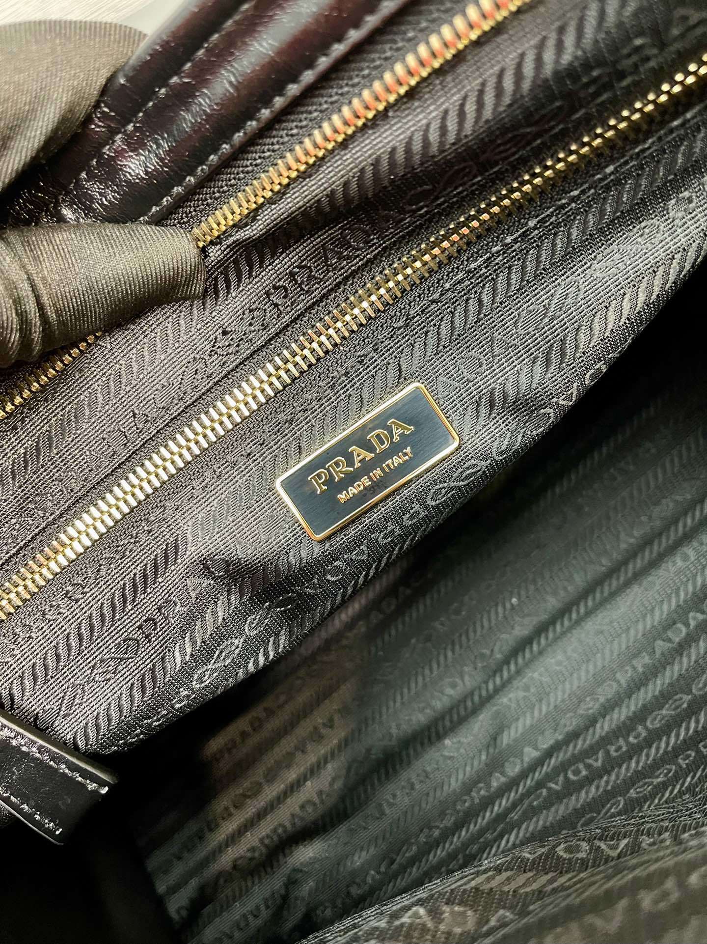 Prada 0209