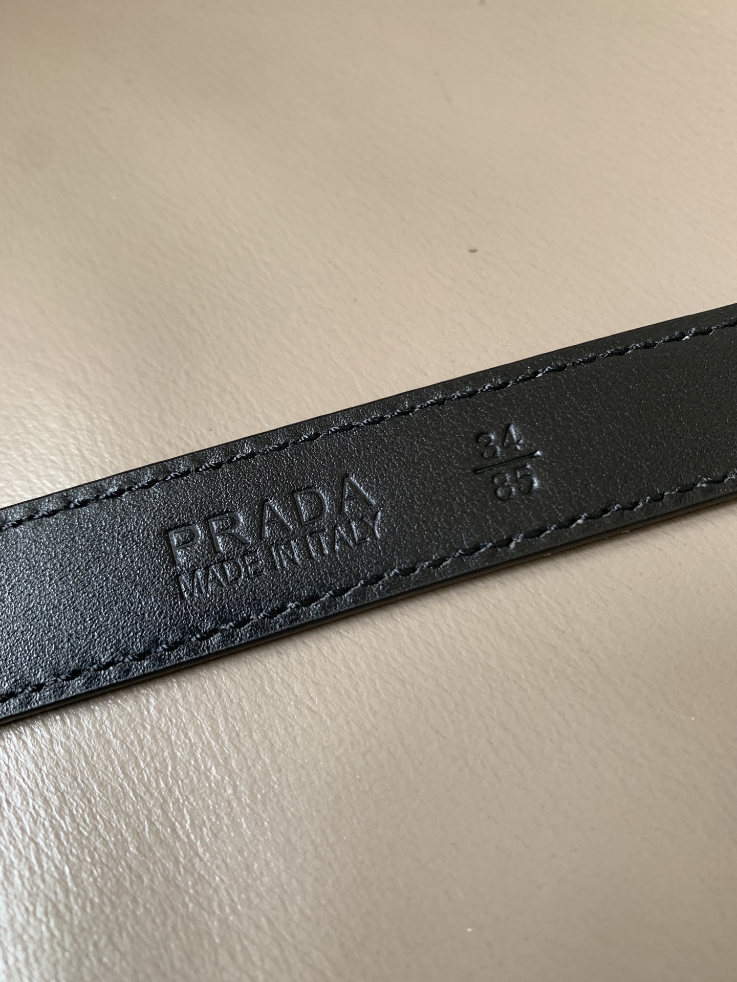 PRADA 0001