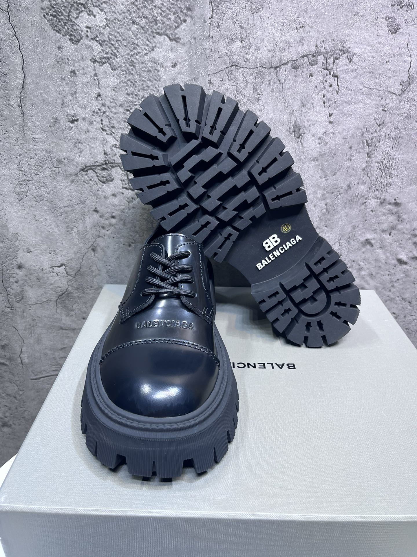 Balenciaga 0046