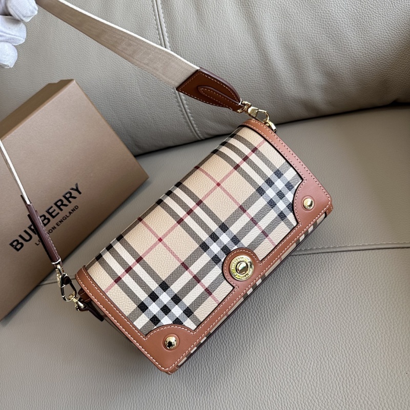 BURBERRY 0028