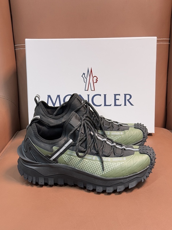 MONCLER 0095