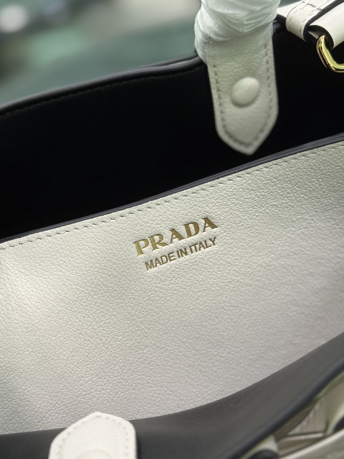 PRADA 0135