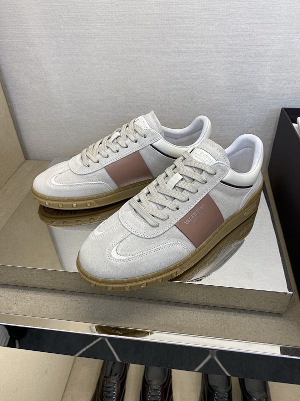 Valentino 0012