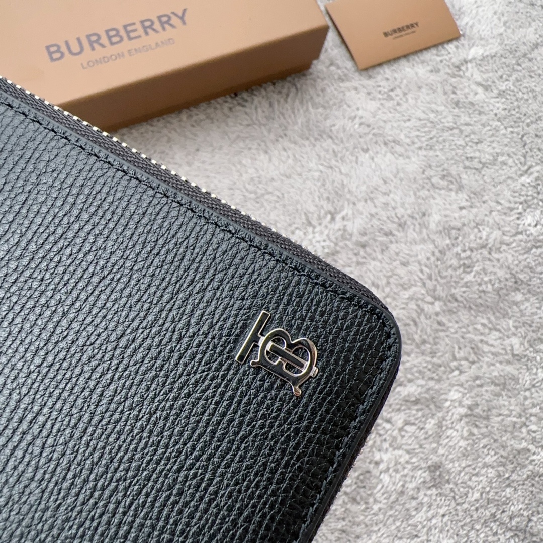 Burberry 0207