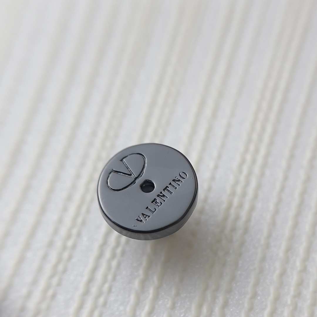 Valentino 0021