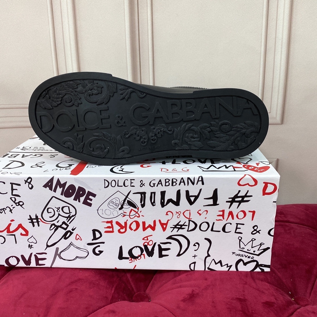 Dolce & gabbana 060