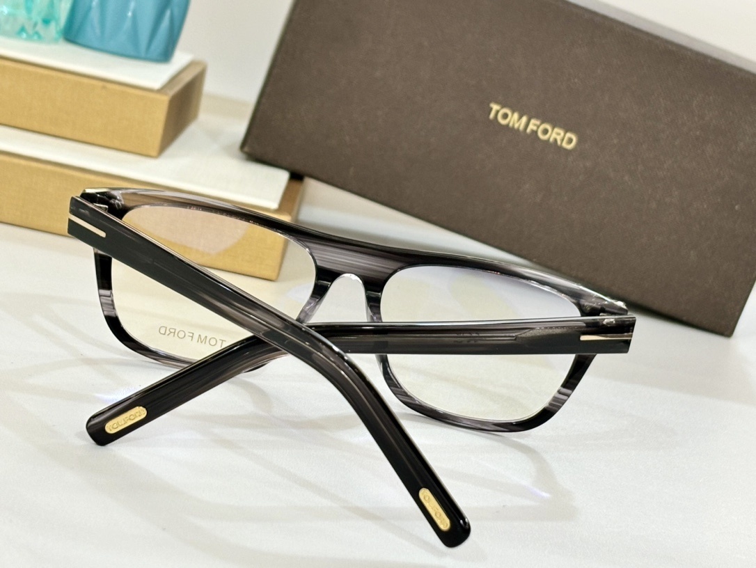 TOM FORD 0039