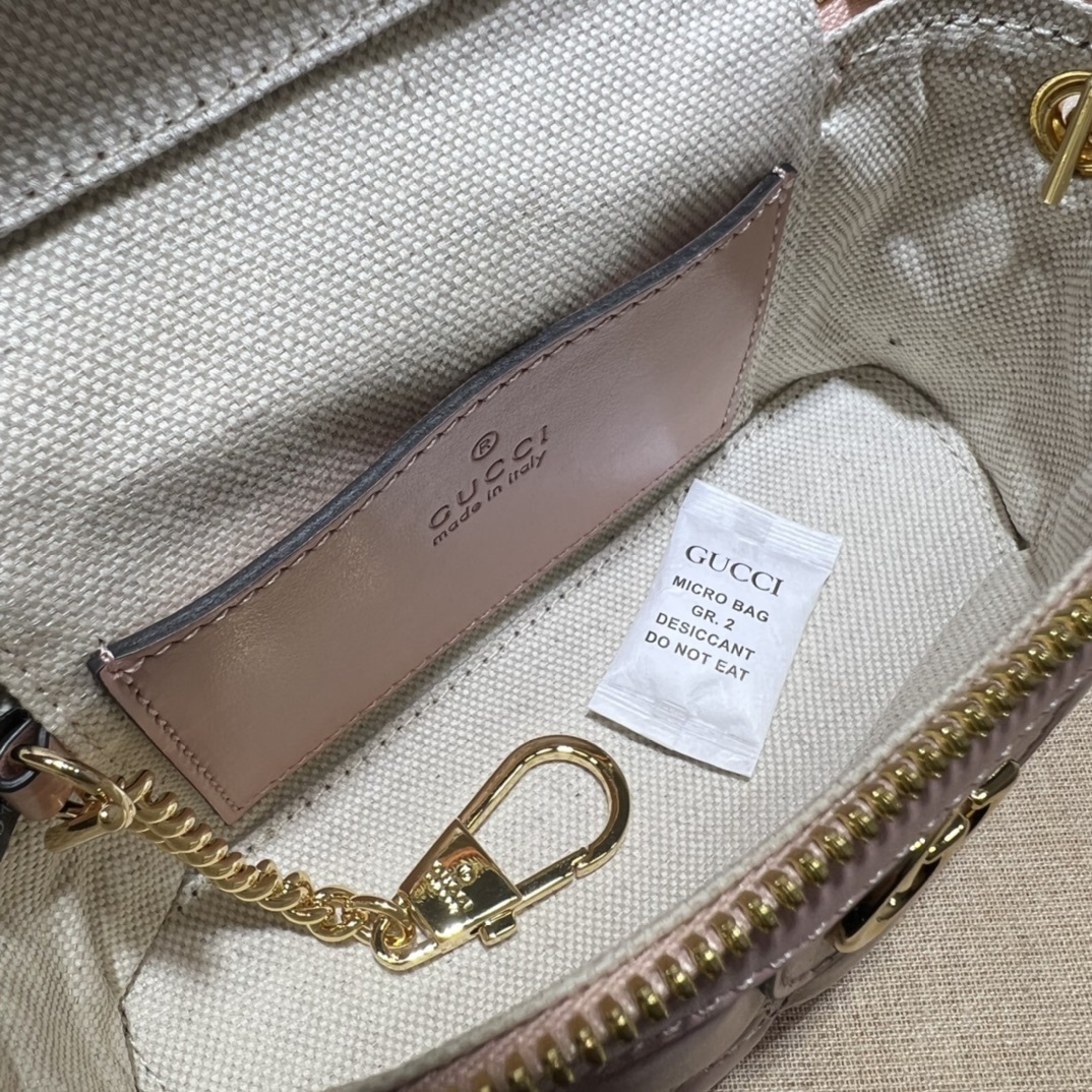 Gucci 0543