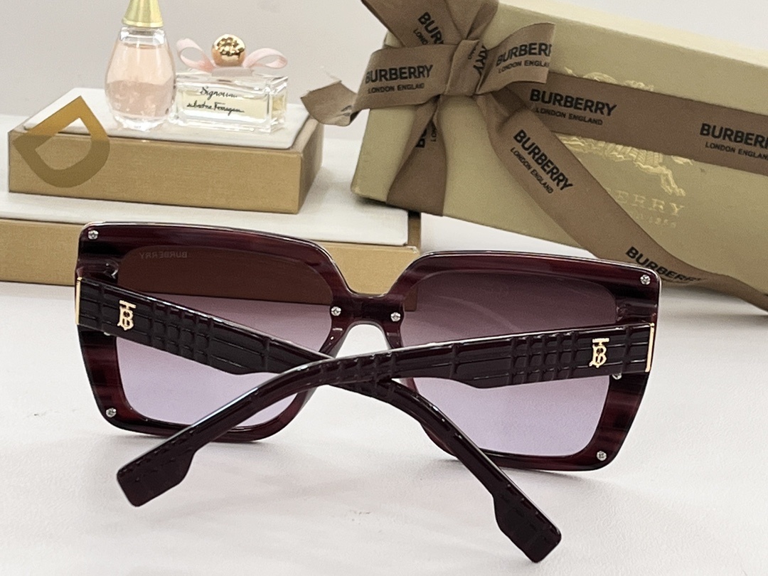 Burberry 0014