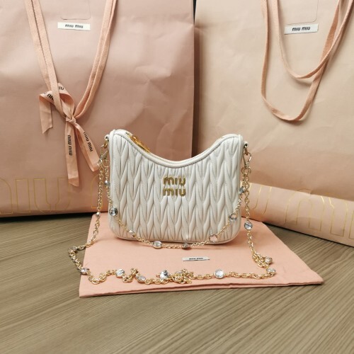 Miu Miu 0360