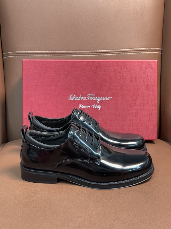 Ferragamo 0077
