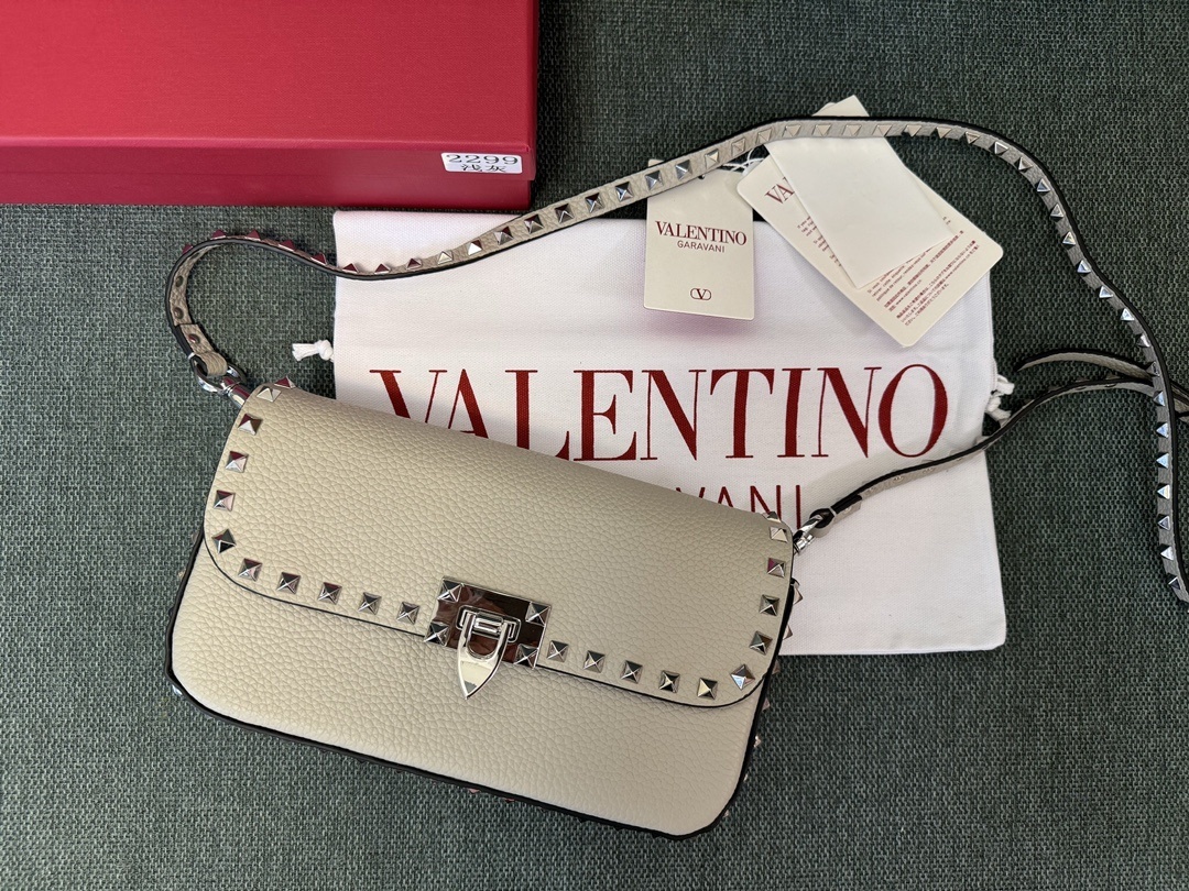 Valentino 0316