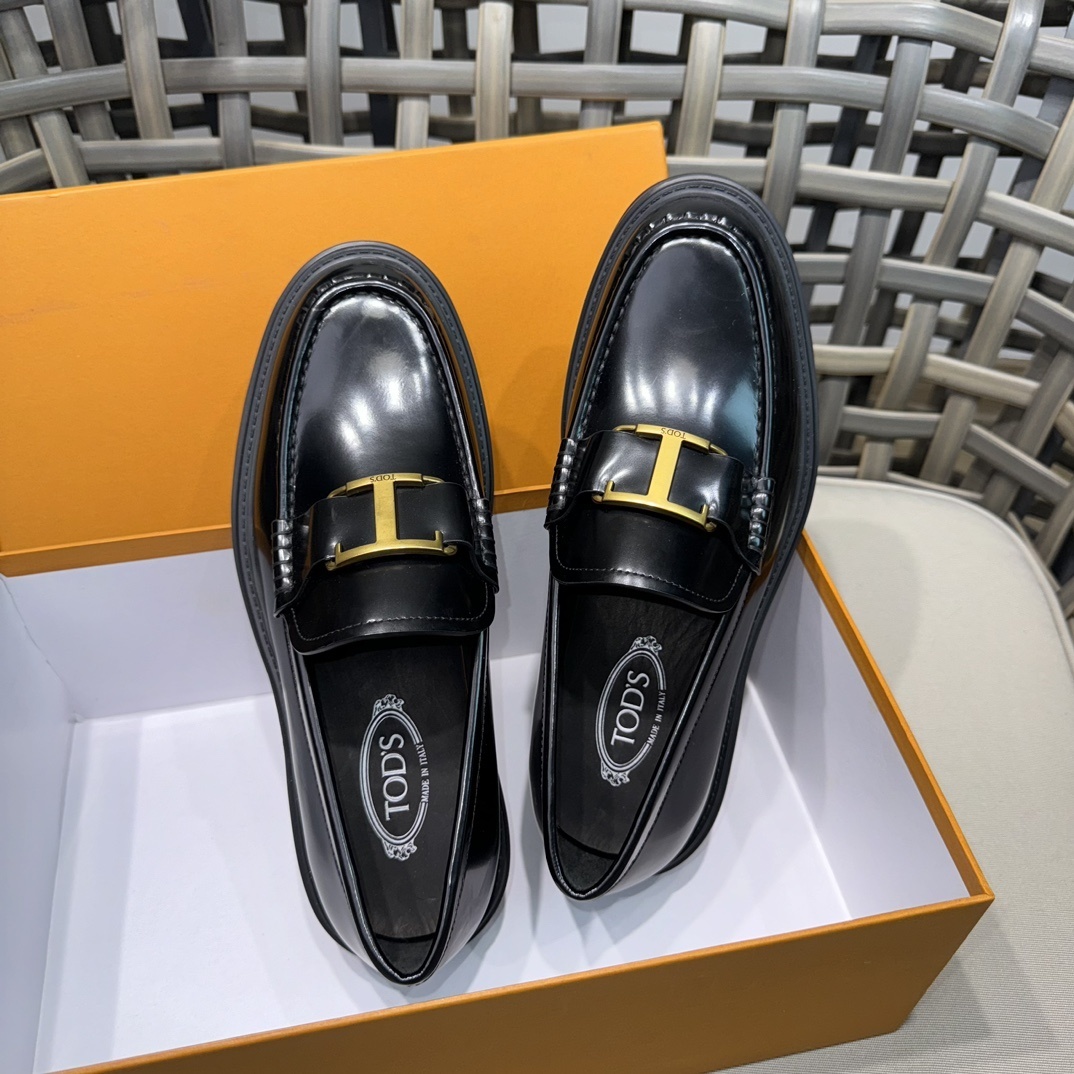 TOD'S 0075