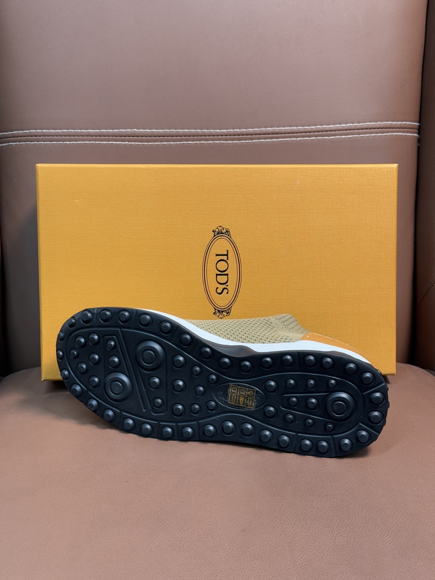 TOD'S 0002