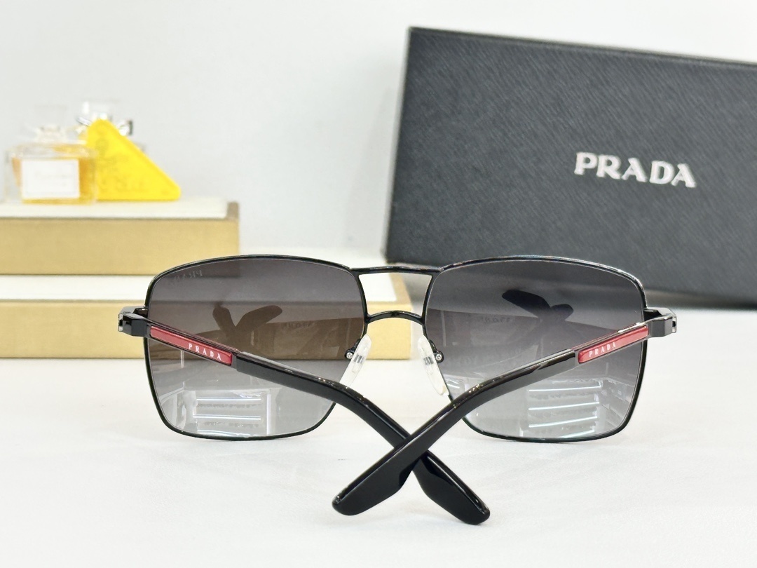 PRADA 0006