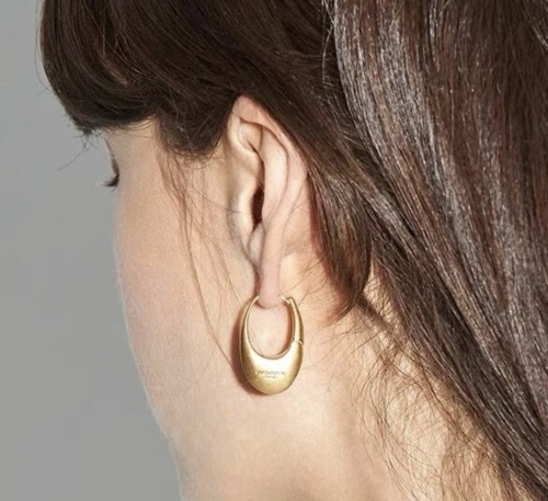 Yves Saint Laurent 0003