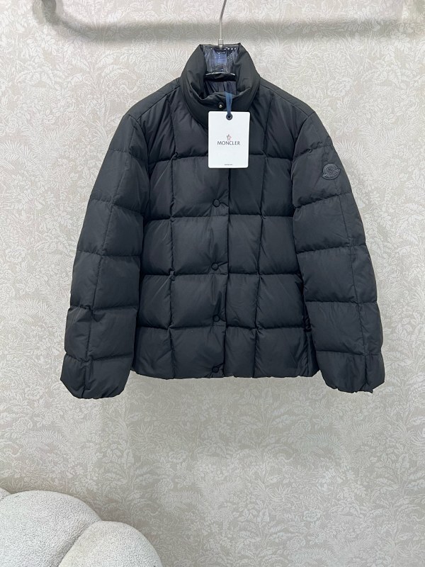 MONCLER 0442