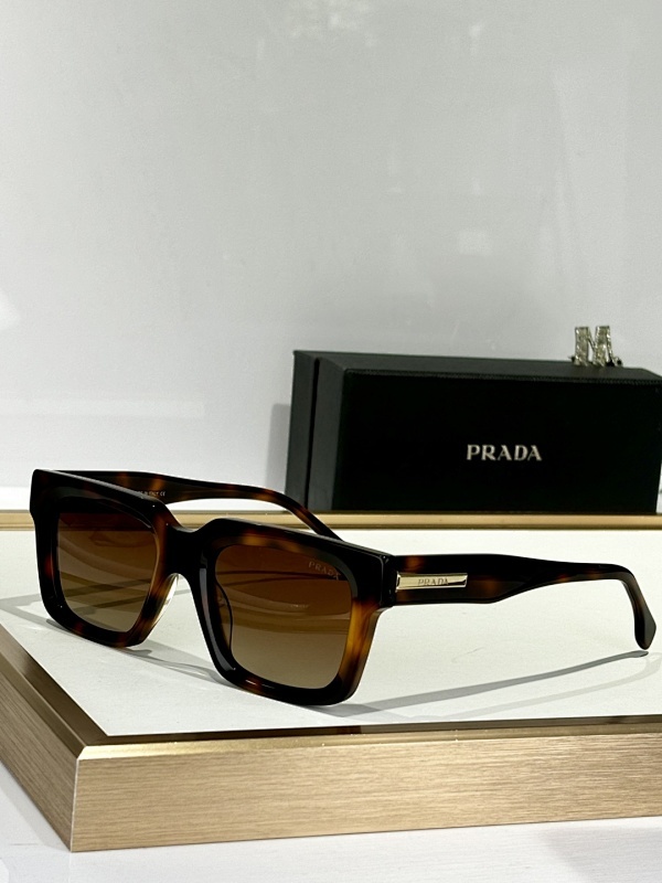 PRADA 0002