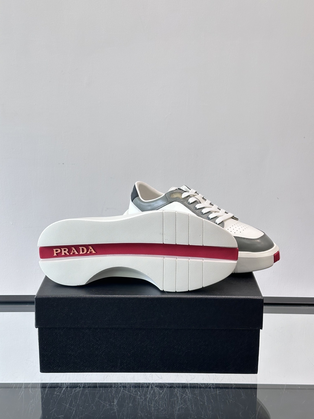 PRADA 0033