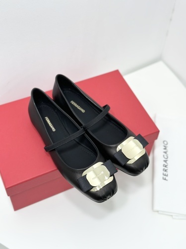 Ferragamo 0010
