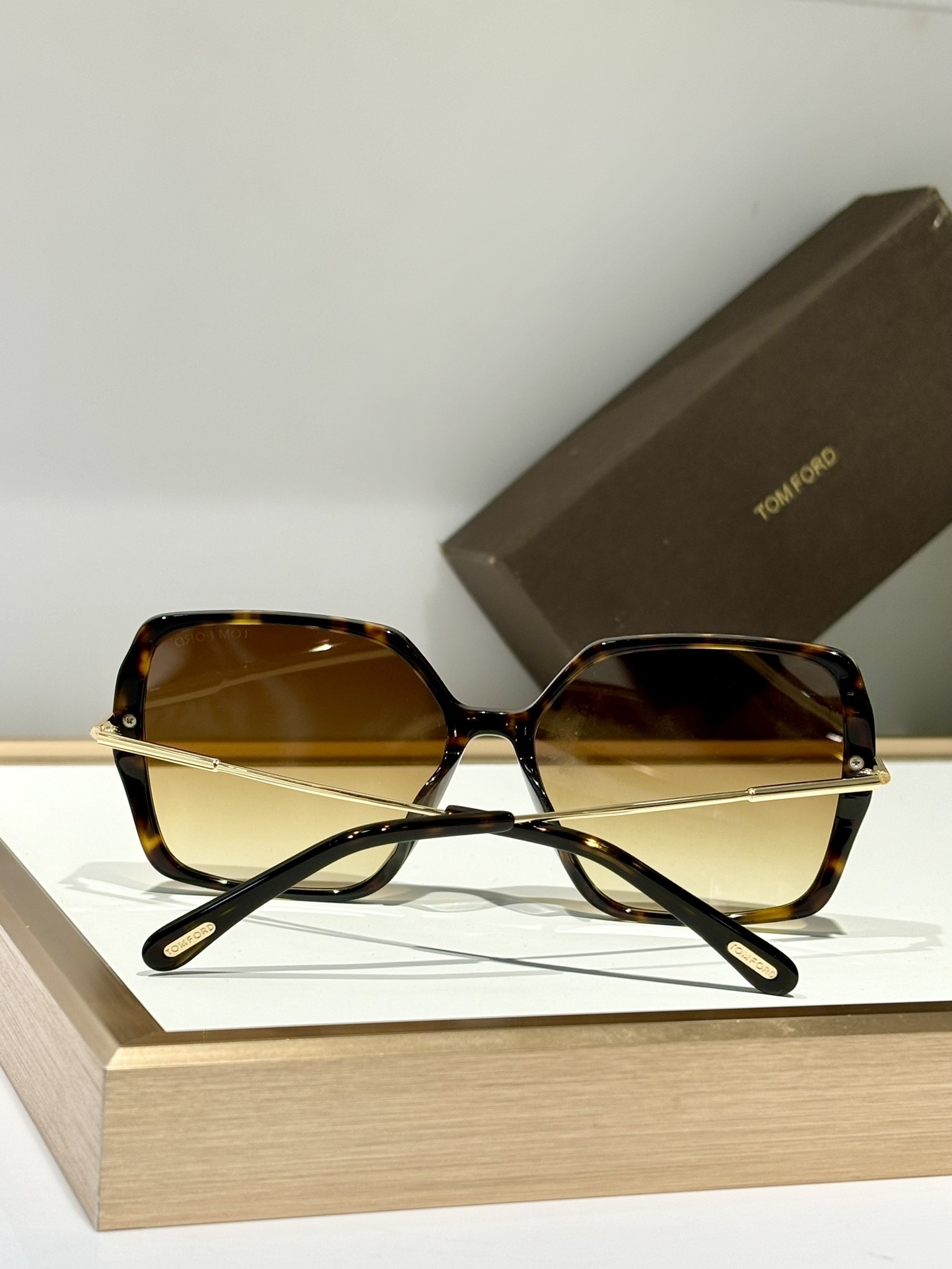 TOM FORD 0116