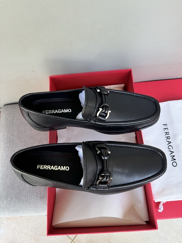 Ferragamo 0082