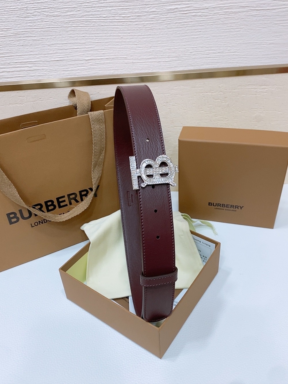 BURBERRY 0009