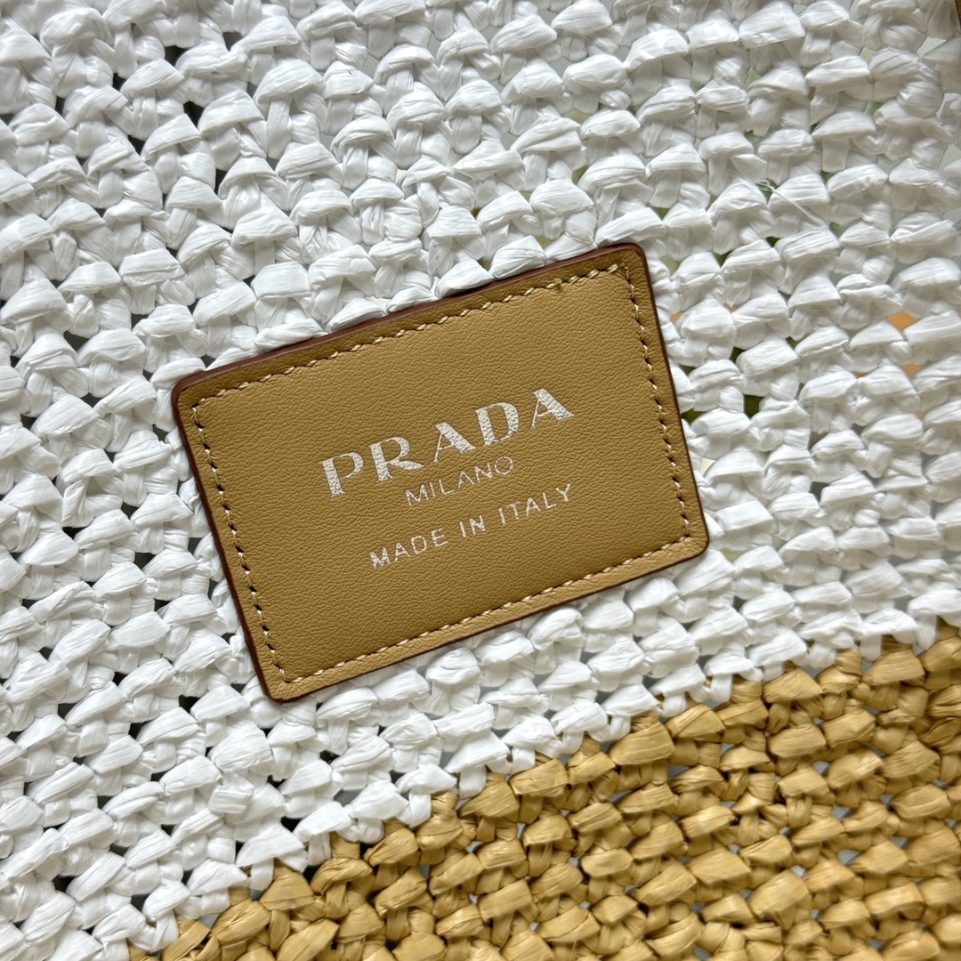 Prada 0134