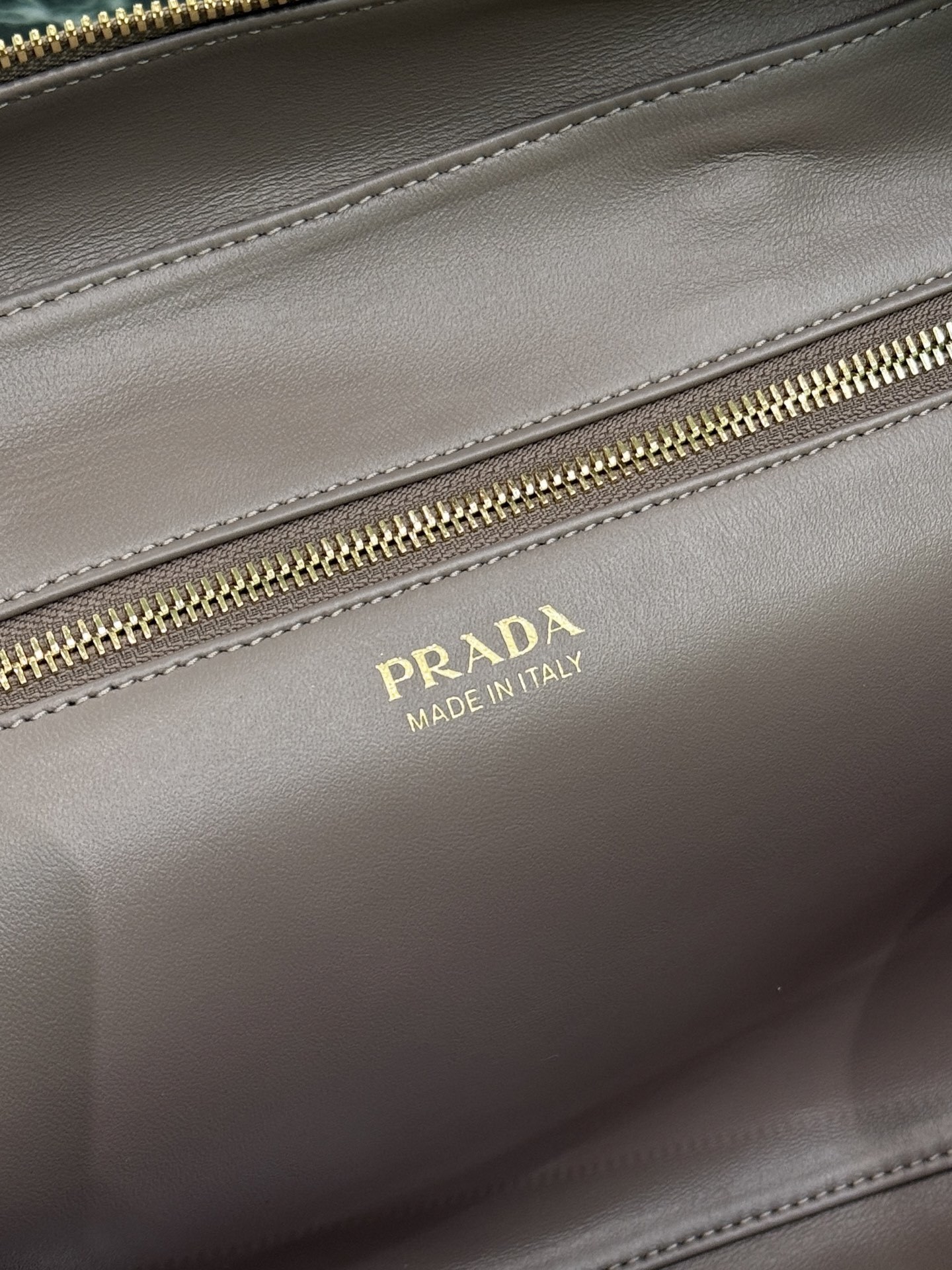 PRADA 0131