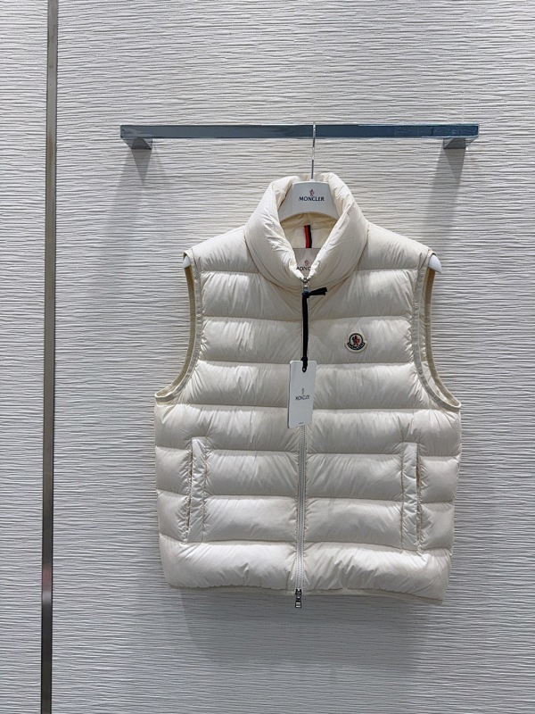 MONCLER 0392