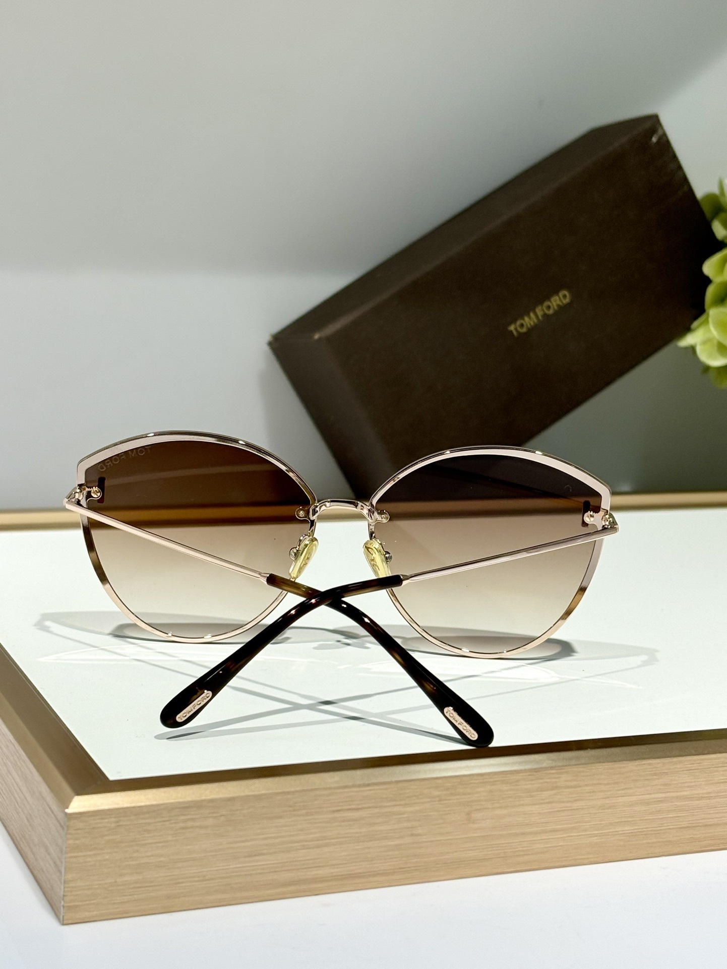 TOM FORD 0040
