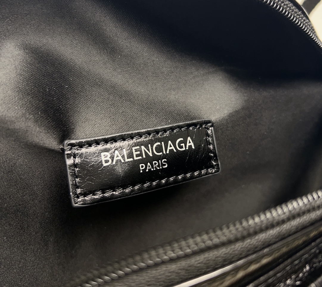 Balenciaga 0028