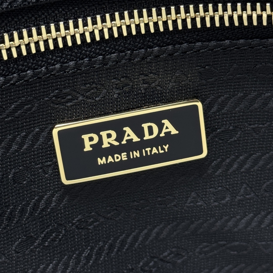 PRADA 0168