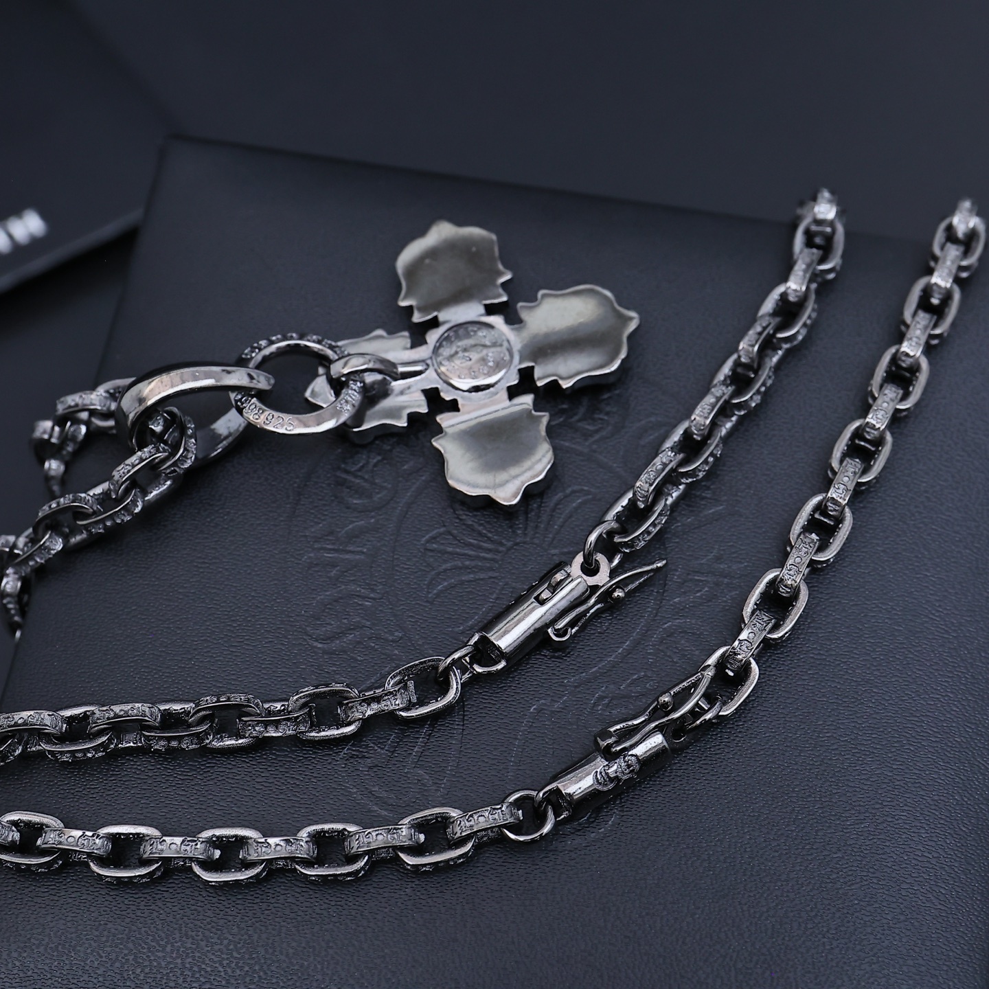 CHROME HEARTS 0046
