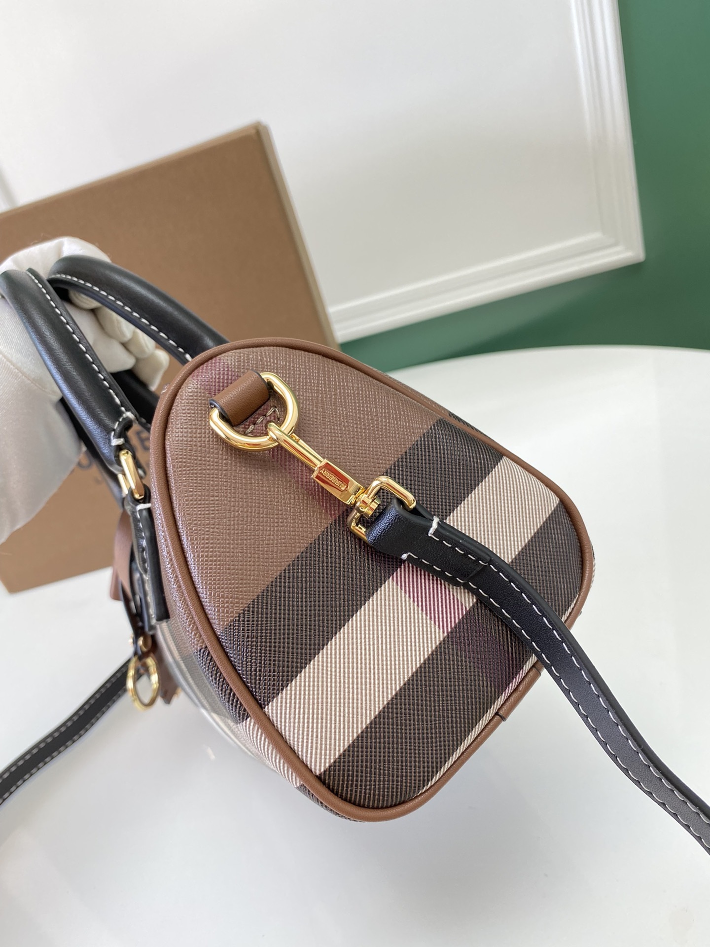 Burberry 0121