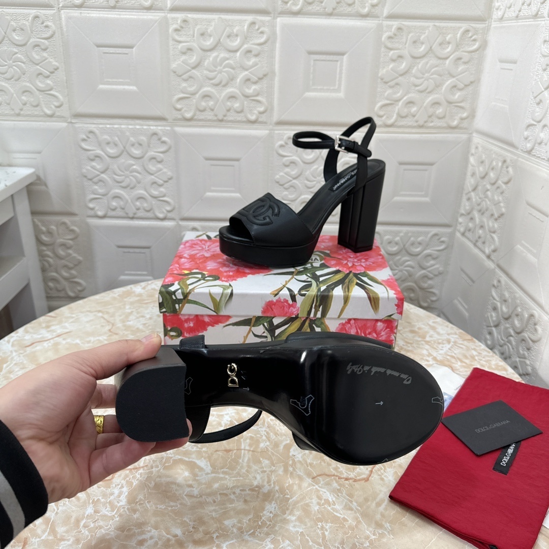 Dolce & gabbana 0127