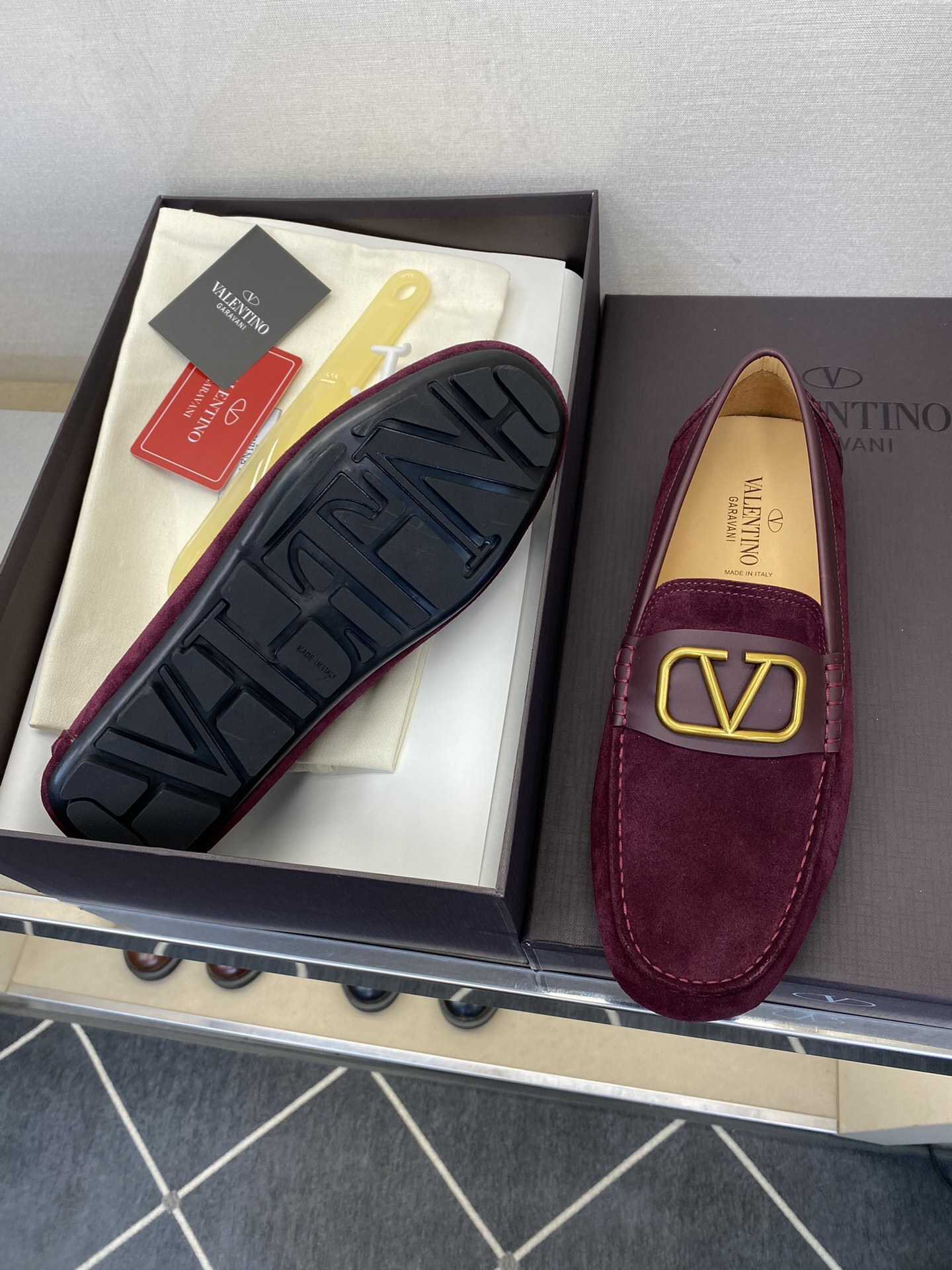 Valentino 0024