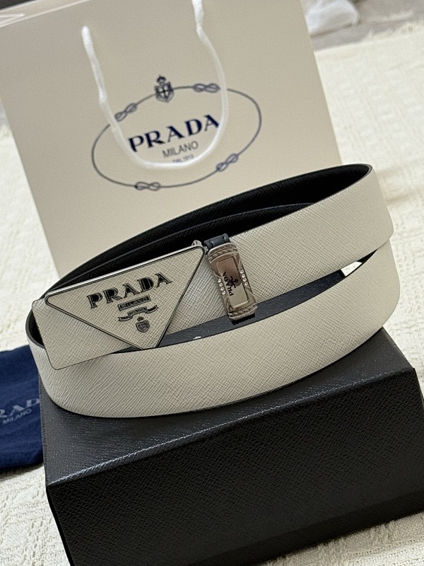PRADA 0005