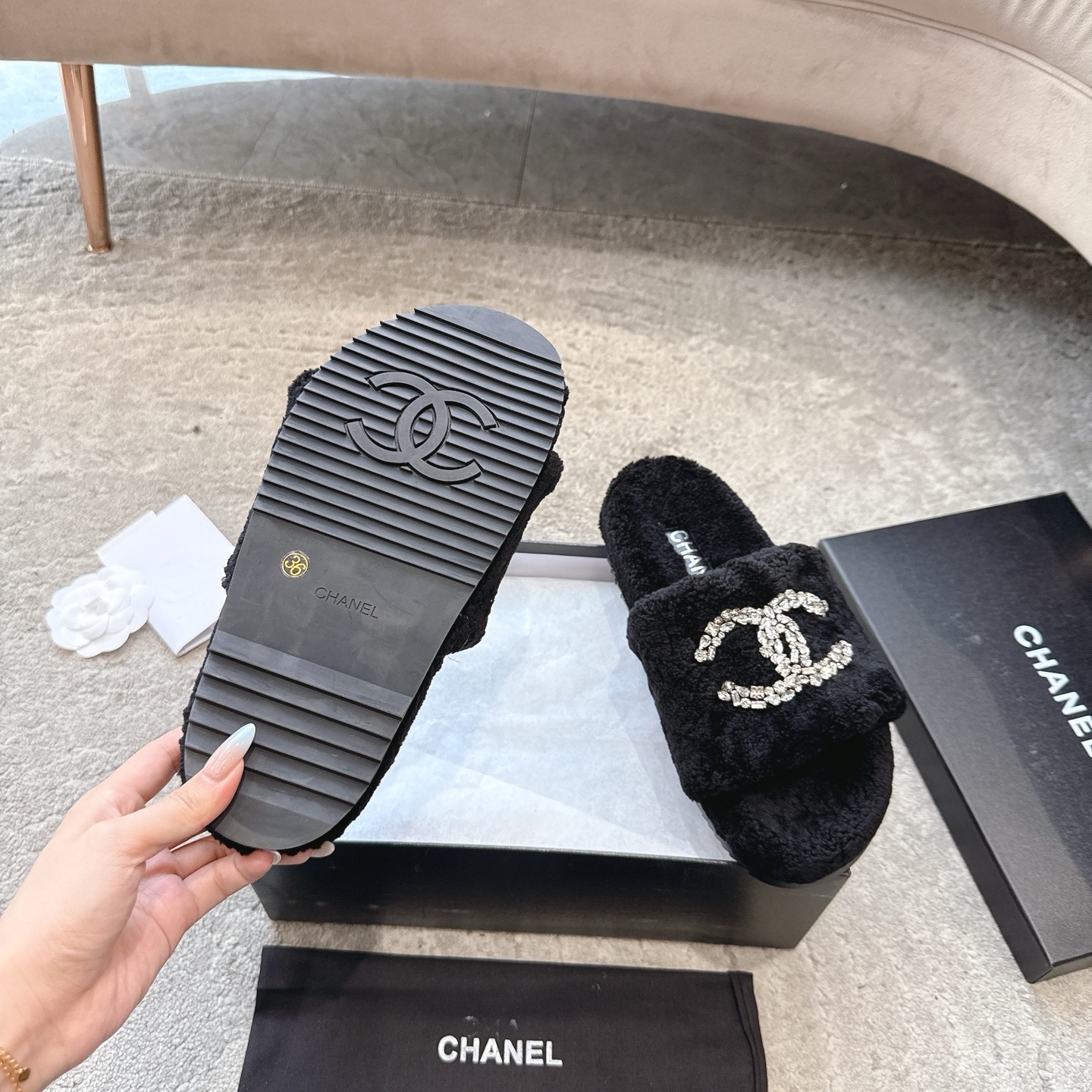 Chanel 0379