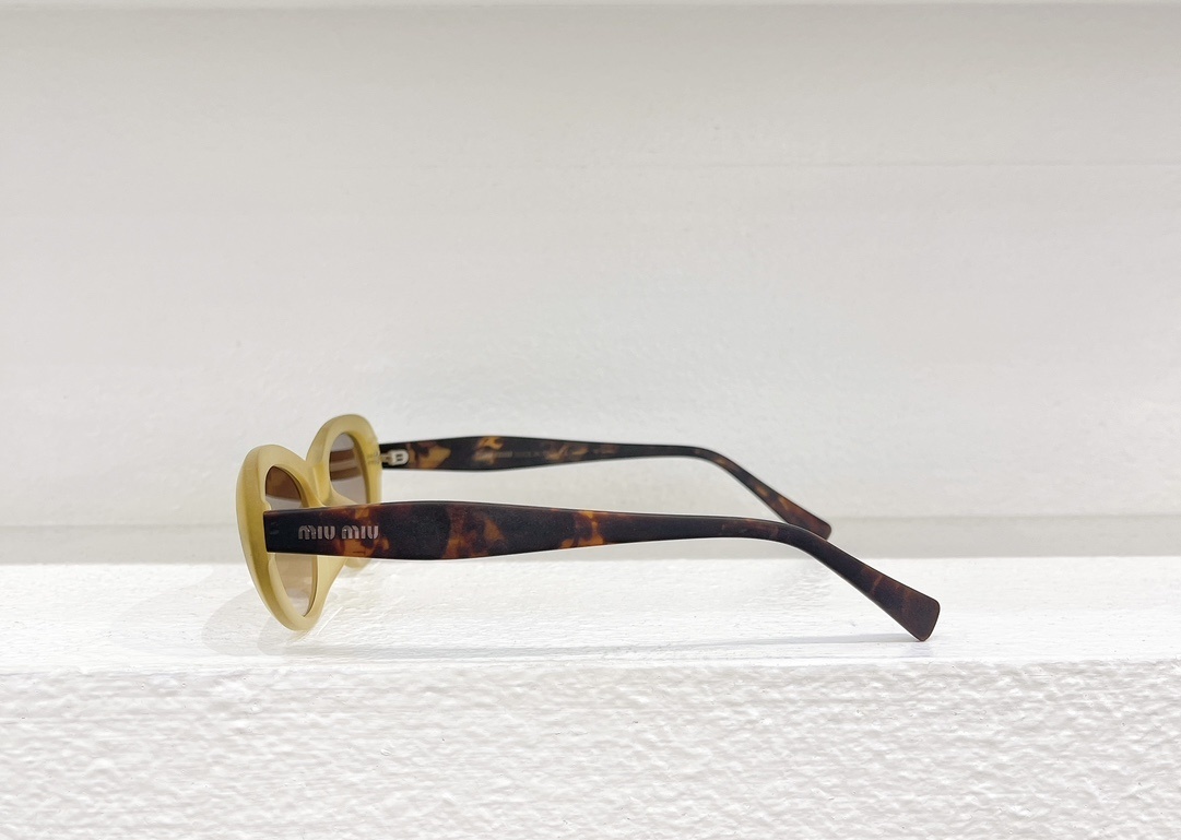MIUMIU 0056