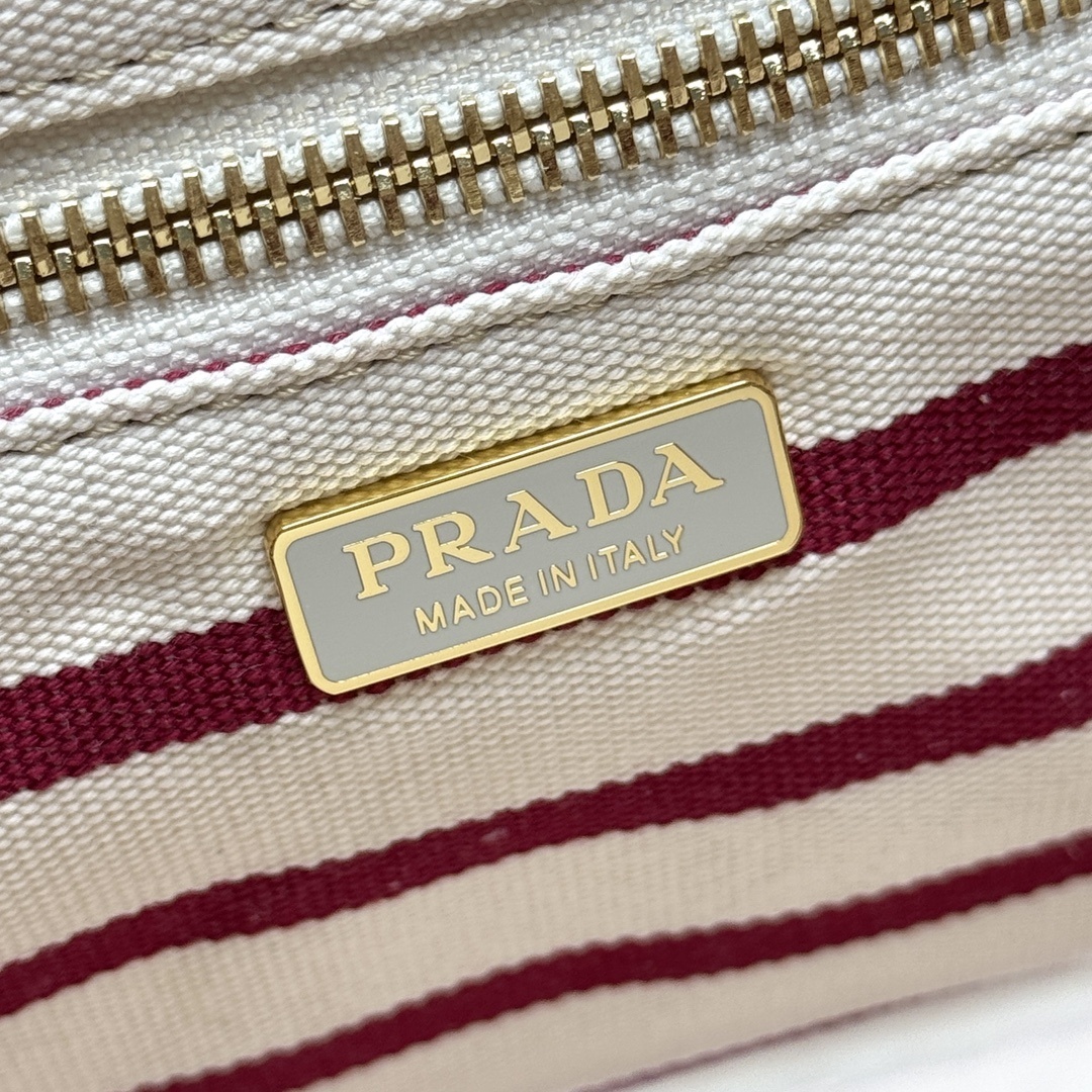 Prada 0327