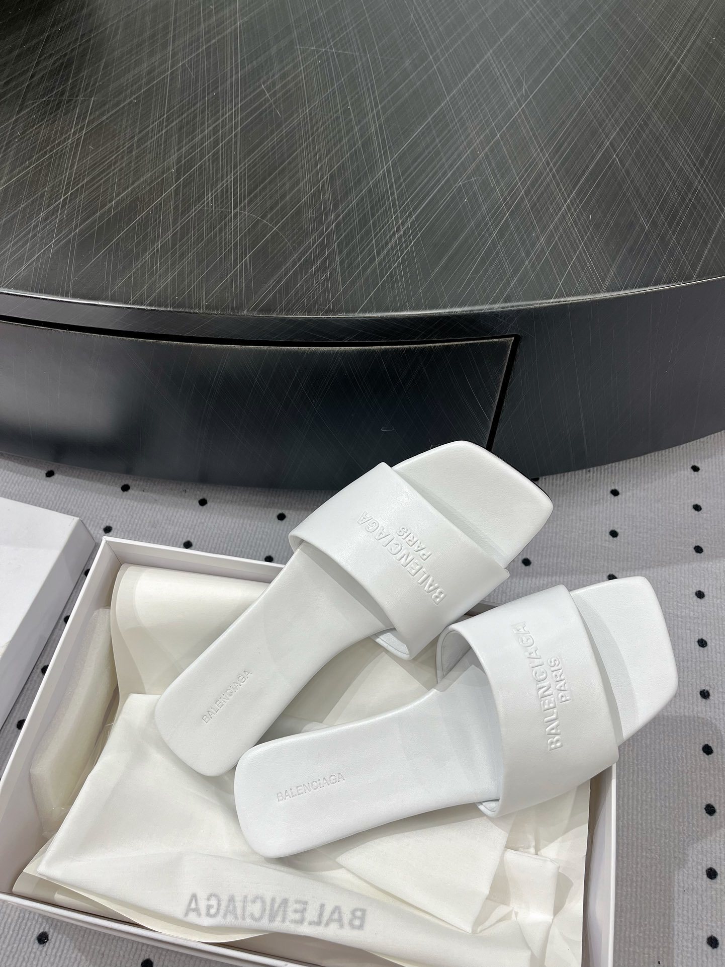 Balenciaga 0001