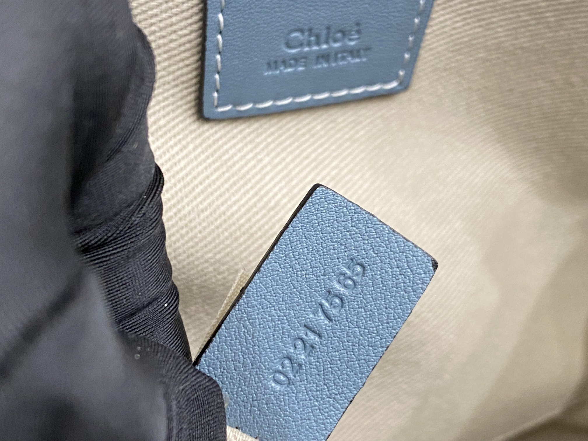Chloé 219