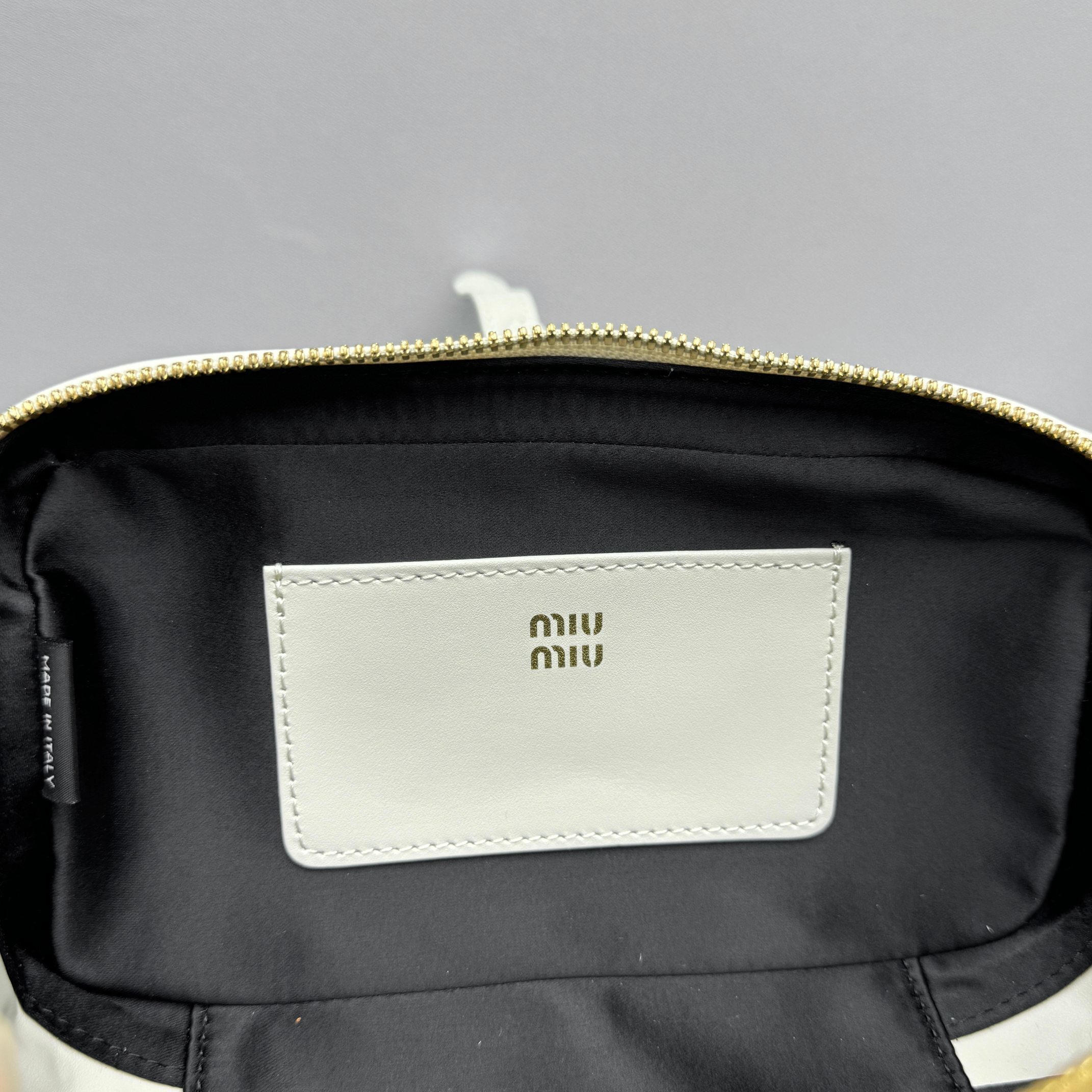 Miu Miu 0037